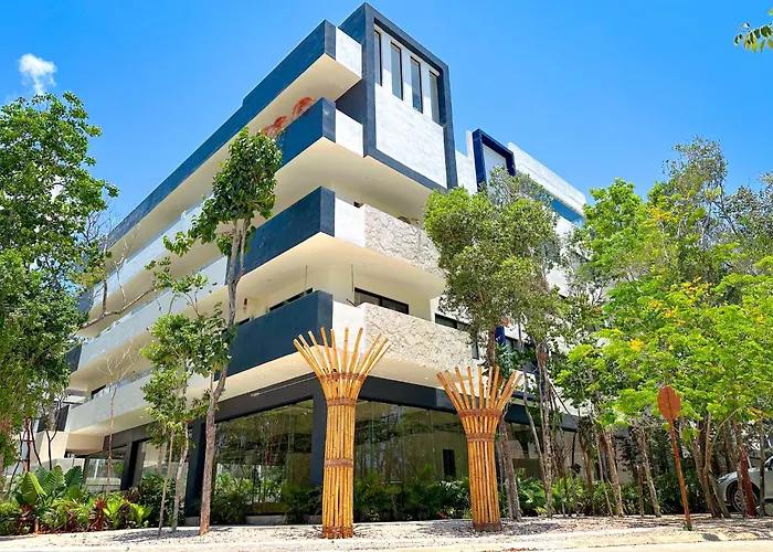 Holiday home King With Balcony, Gym, Rooftop Pool *
